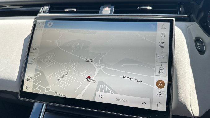 Land Rover Range Rover Velar 3.0 D300 MHEV Belgravia Edition 5dr Auto Diesel Estate - Image 11